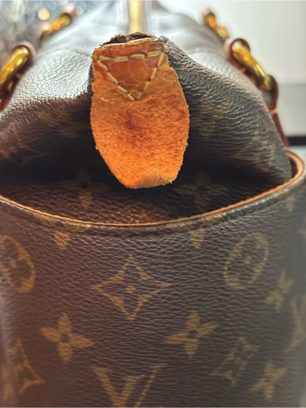 Authentic Louis Vuitton Monogram Totally PM Tote Shoulder Bag Discontinued - Picture 6 of 16